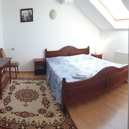 Motel Balcost Piatra Neamţ エクステリア 写真