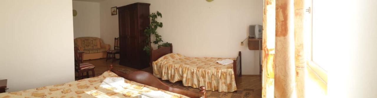 Motel Balcost Piatra Neamţ エクステリア 写真