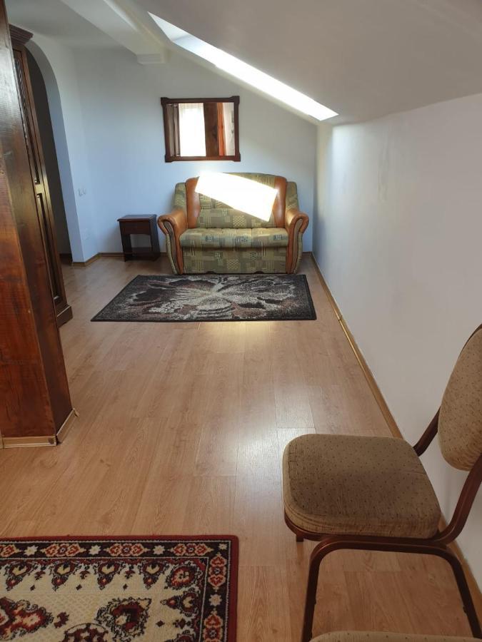 Motel Balcost Piatra Neamţ エクステリア 写真